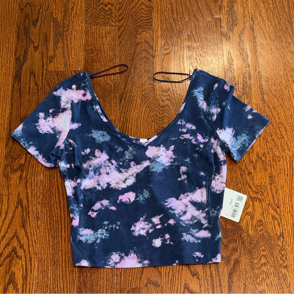 Lululemon Scoop Neck athletic Top - Navy & Pink size 6 NWT